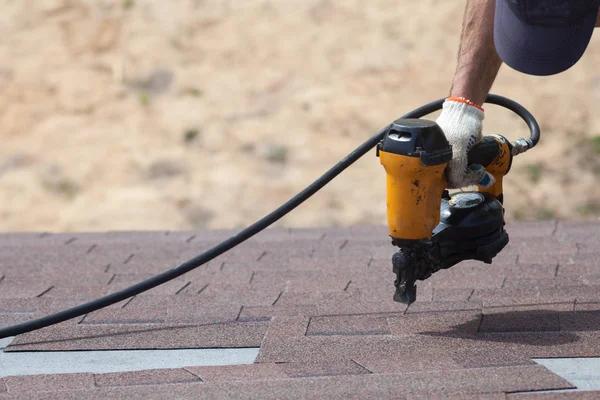 Evaluating Roof Replacement Costs in Mechanicsville