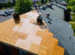 Signs You Need a Roof Replacement Contractor in Olney