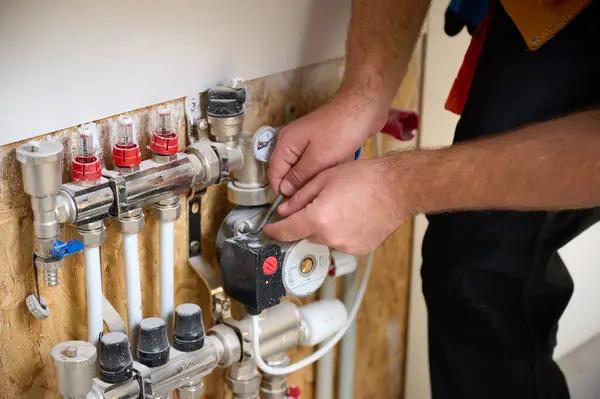 Expert Plumbing Solutions for Homes and Businesses